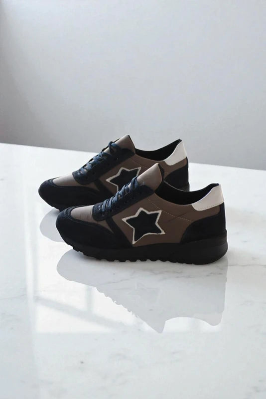 Roberto Della Croce Sneakers – Made in Italy