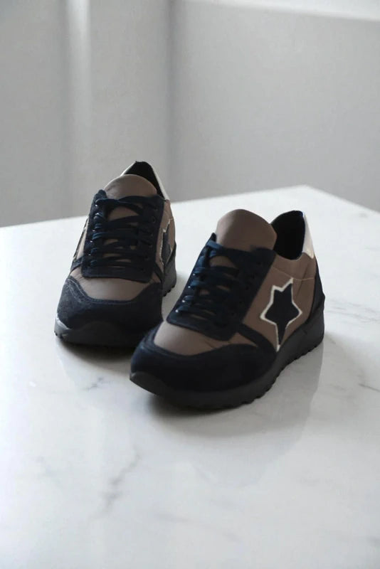 Roberto Della Croce Sneakers – Made in Italy