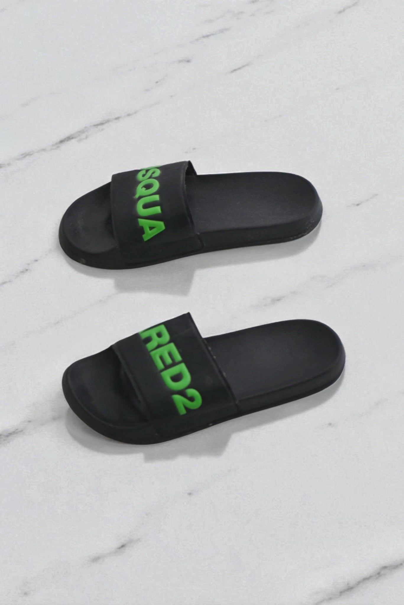 Dsquared2 Logo Slides