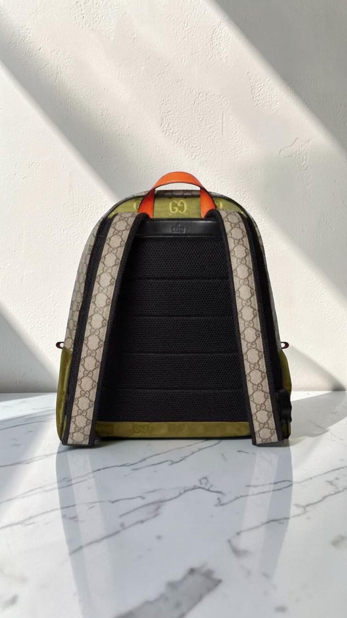 GUCCI MATCH GG MEDIUM BACKPACK GREEN / BEIGE