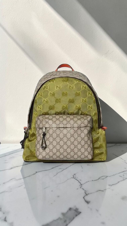 GUCCI MATCH GG MEDIUM BACKPACK GREEN / BEIGE