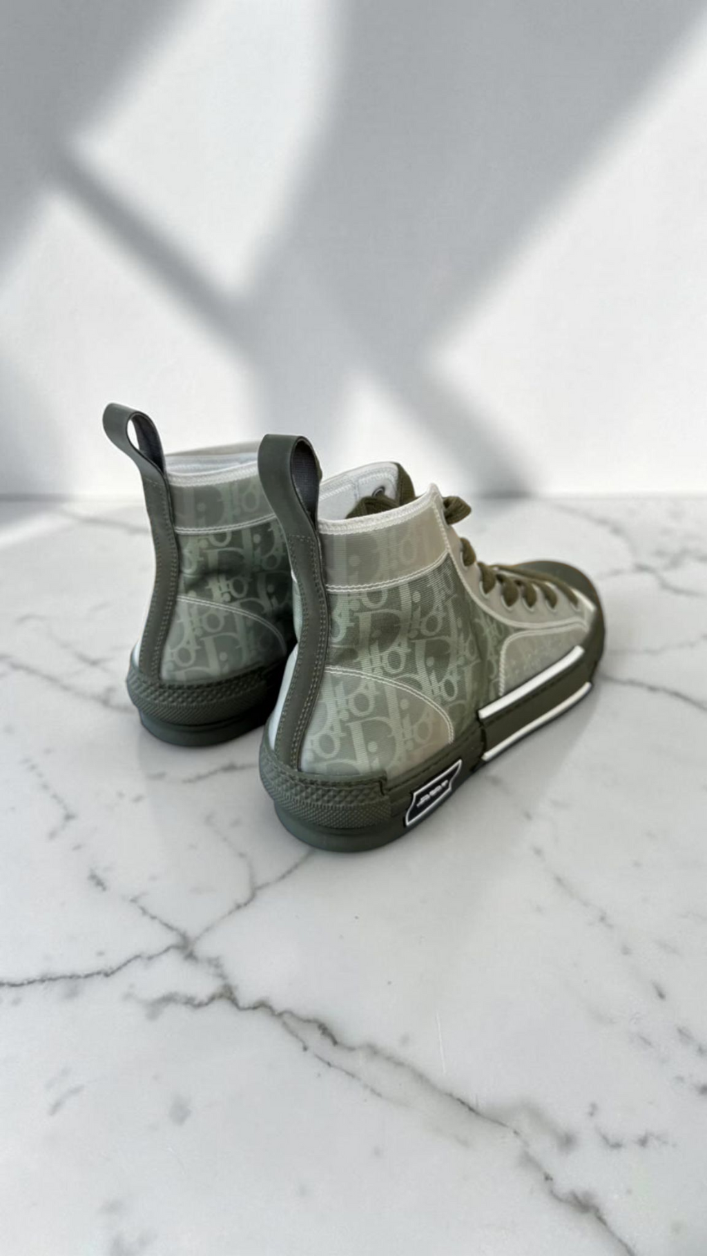 Dior B23 High-Top Sneakers Oblique Monogram White Khaki