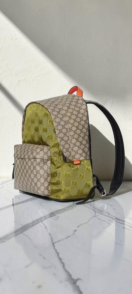 GUCCI MATCH GG MEDIUM BACKPACK GREEN / BEIGE