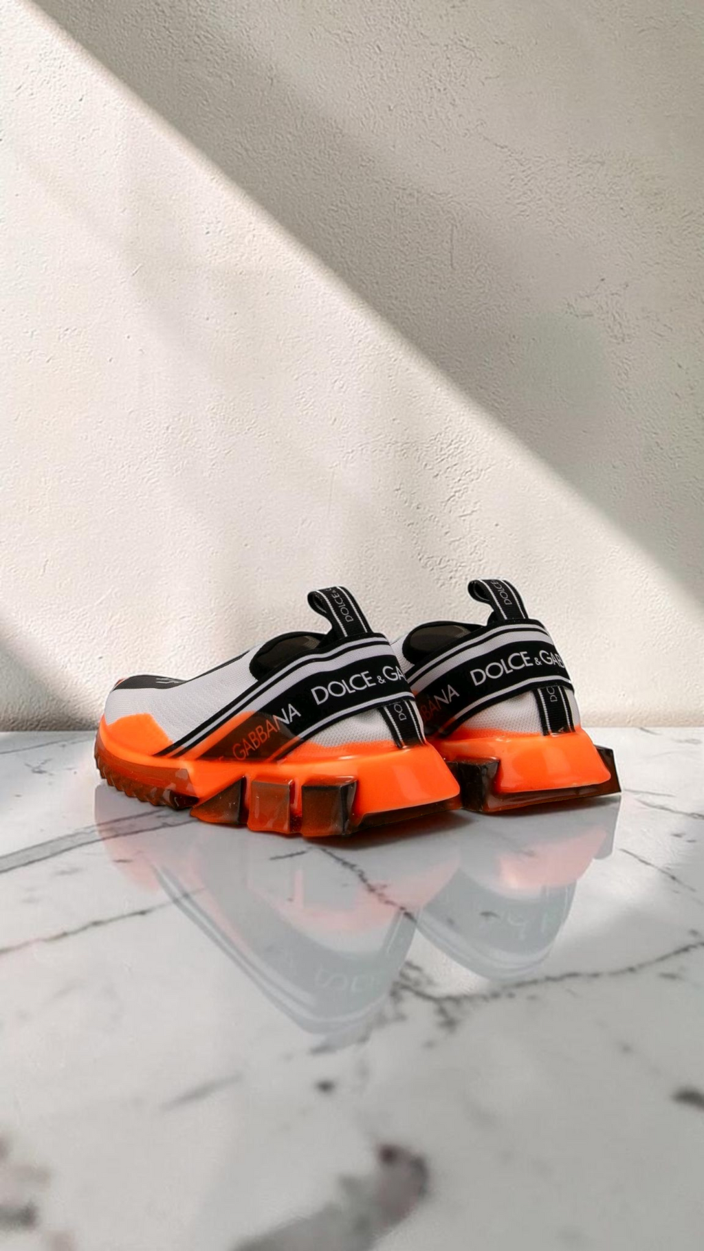 DOLCE & GABBANA SORRENTO LOGO SLIP-ON SNEAKERS WHITE / BLACK / ORANGE